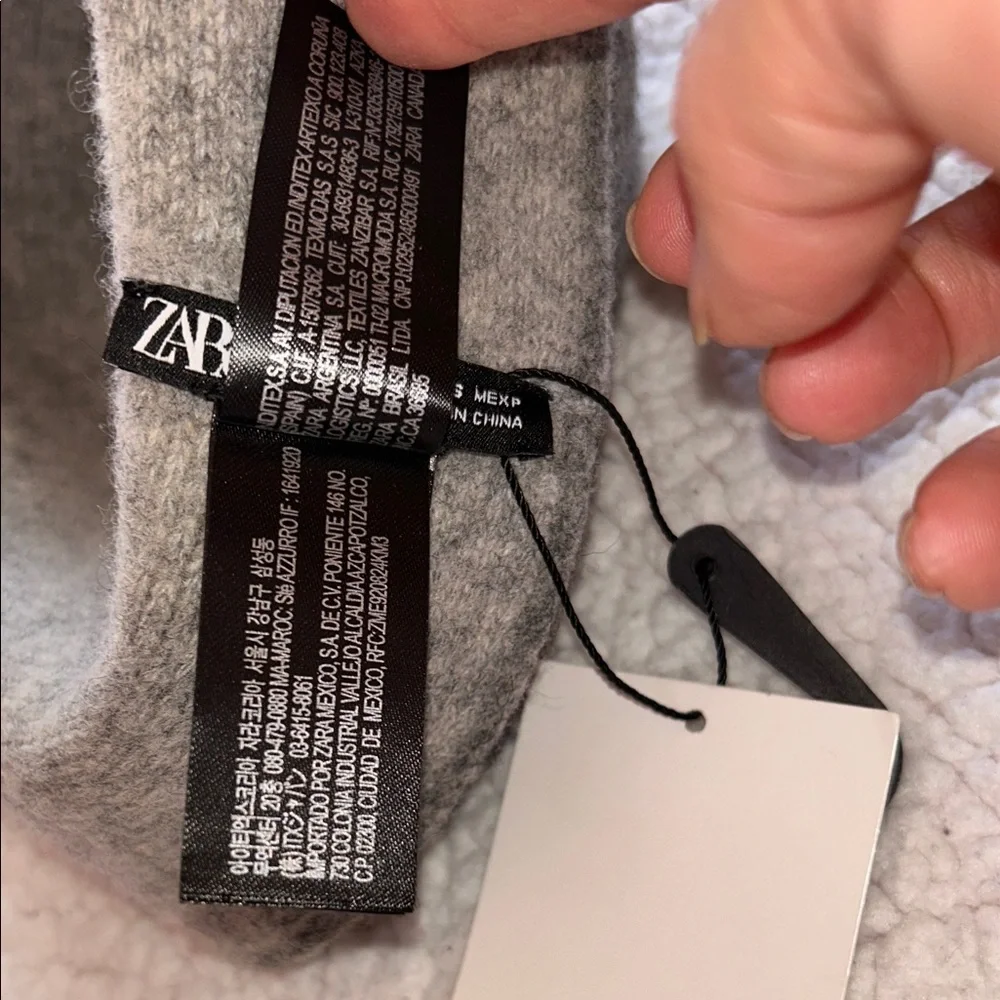 Zara Gray Felt Bell Cloche Hat